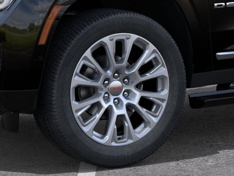 2026 GMC Yukon XL Denali - Photo 9