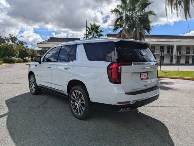 2026 GMC Yukon Denali - Photo 6