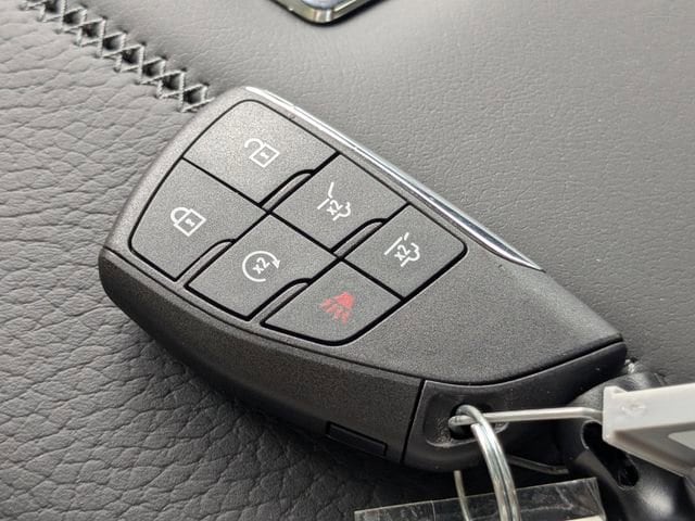 2026 GMC Yukon Denali - Photo 35