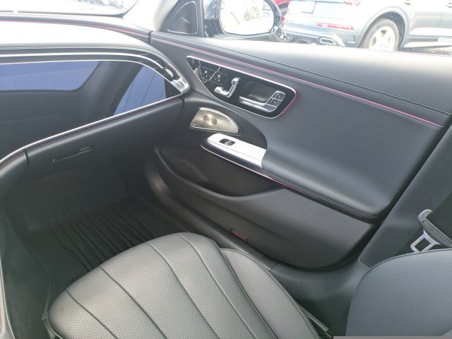 2026 Mercedes-Benz E-Class E350 - Photo 17