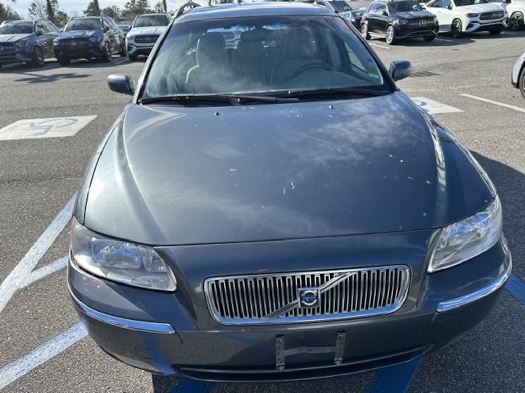 Used 2006 Volvo V70 2.5L Turbo Wagon