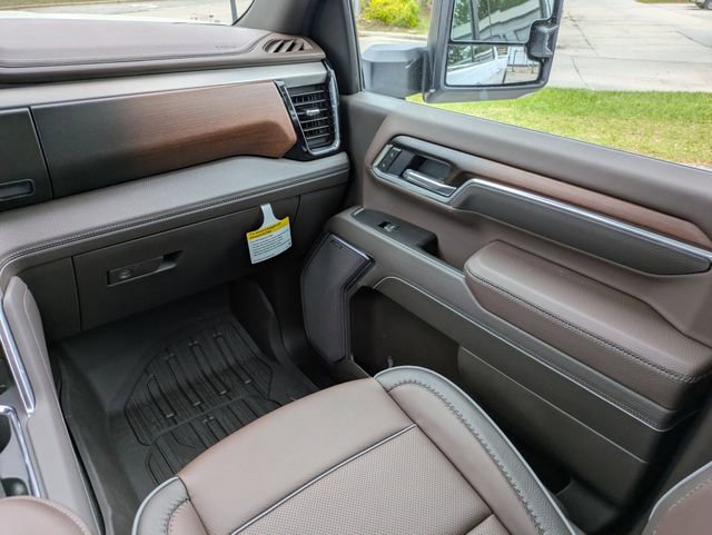 2026 GMC Sierra 2500HD Denali - Photo 17