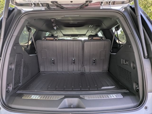 2026 GMC Yukon XL Denali Ultimate - Photo 13