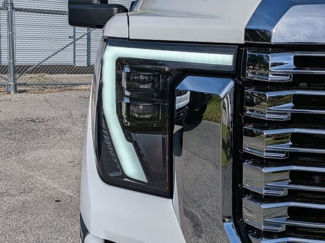 2026 GMC Sierra 2500HD Denali - Photo 11