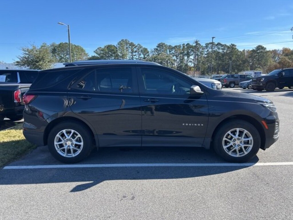 Used 2024 Chevrolet Equinox LS SUV