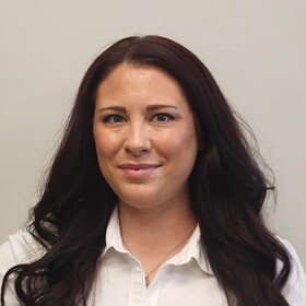 Staff member Sierra Grogan from ID_bdb9e6