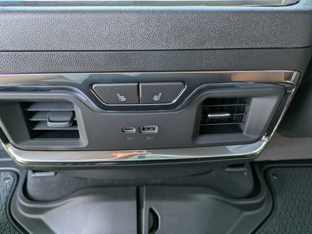 2026 GMC Sierra 2500HD Denali Ultimate - Photo 16