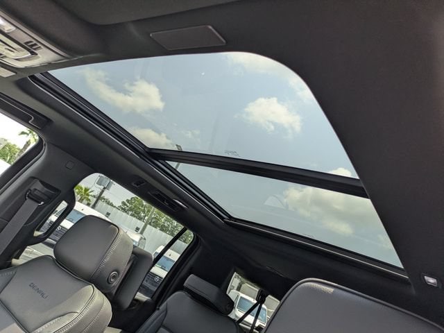 2026 GMC Yukon XL Denali - Photo 27