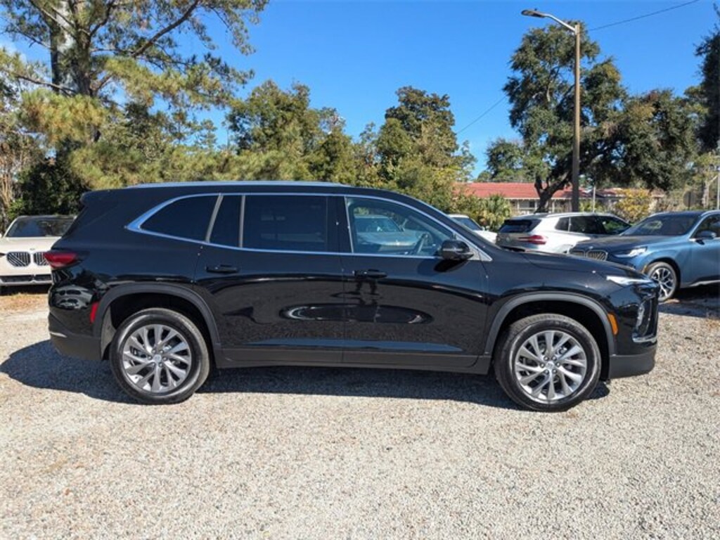 New 2026 Buick Enclave Preferred SUV