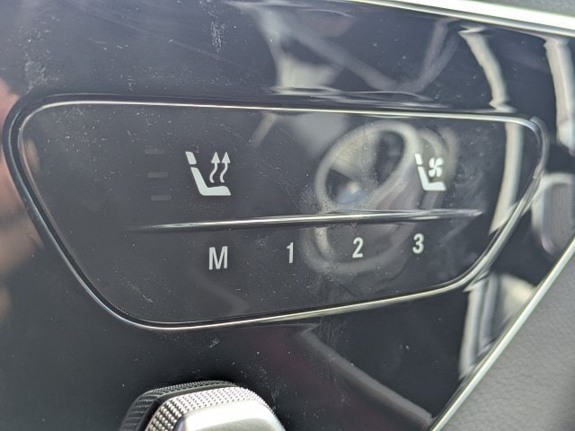 2026 Mercedes-Benz E-Class E350 - Photo 24