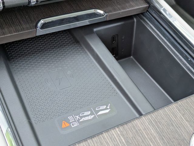 2026 GMC Acadia Denali - Photo 23