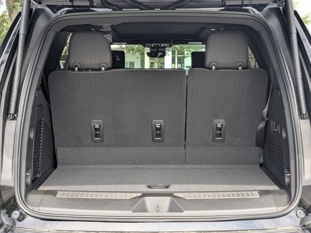 2026 GMC Yukon Denali - Photo 14