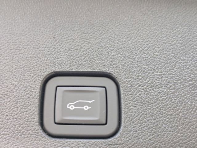 2026 GMC Acadia Elevation - Photo 14