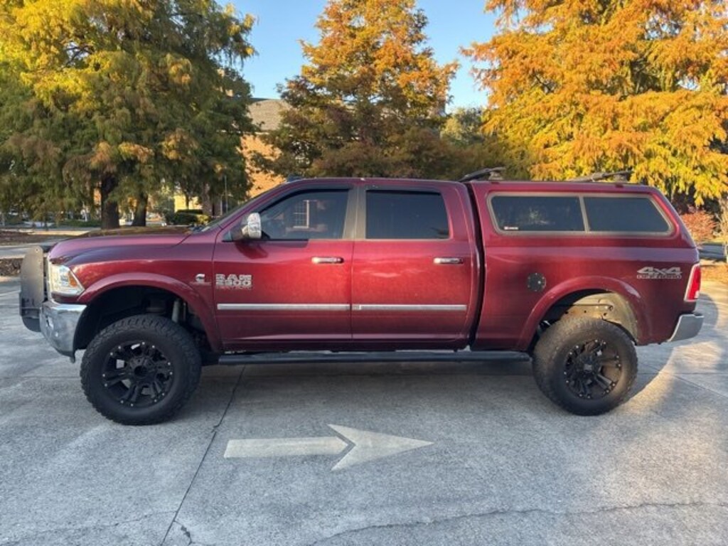 Used 2017 Ram 2500 Laramie Crew Cab 4x4 64 Box Truck Crew Cab