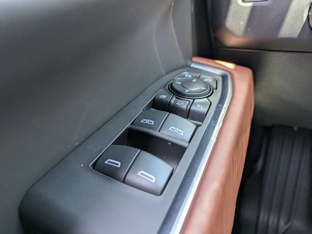 2026 GMC Sierra 2500HD Denali Ultimate - Photo 28