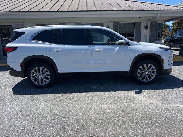 2025 Buick Enclave Preferred photo 3