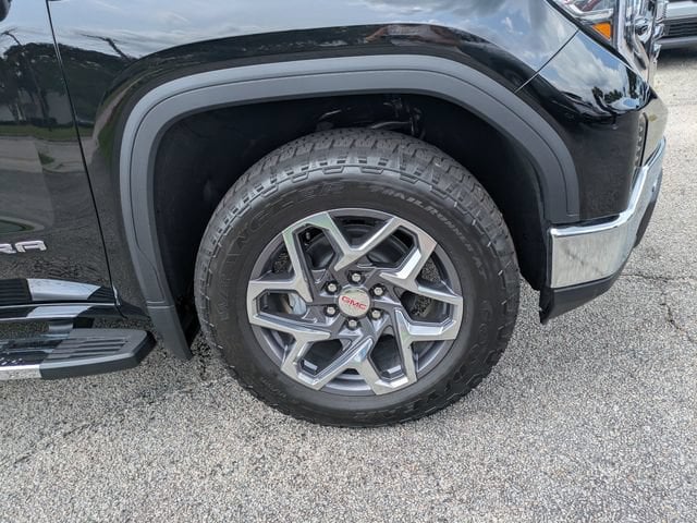 2026 GMC Sierra 1500 SLT - Photo 13