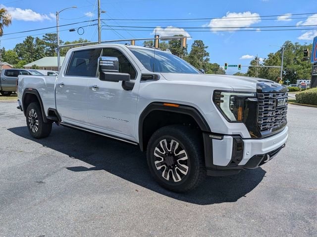 2026 GMC Sierra 4WD Crew Cab Long Box Denali Ultimate's photo