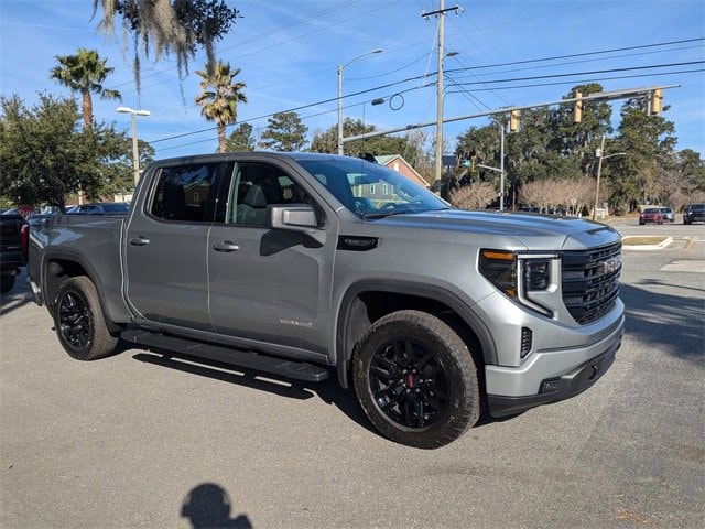 2026 GMC Sierra Base's photo