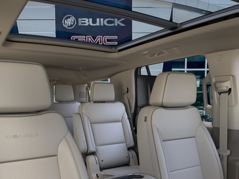 2026 GMC Yukon Denali - Photo 24