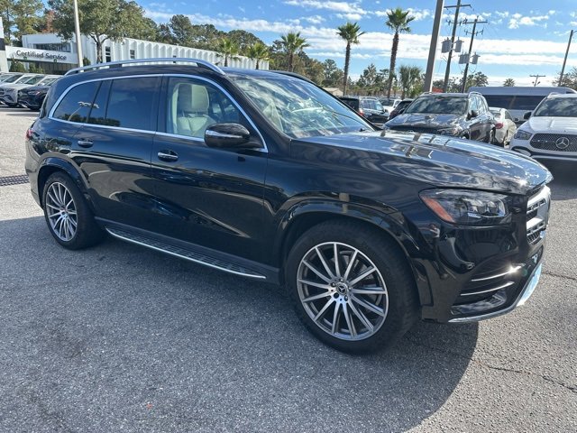 2022 Mercedes Benz GLS 450 4MATIC photo 4