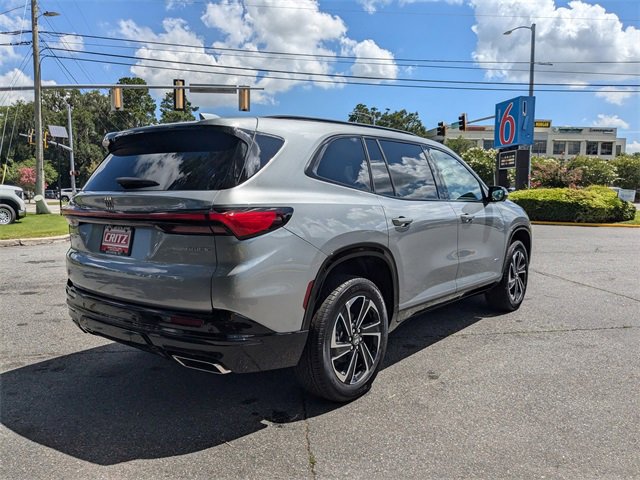 2025 Buick Enclave Sport Touring photo 3