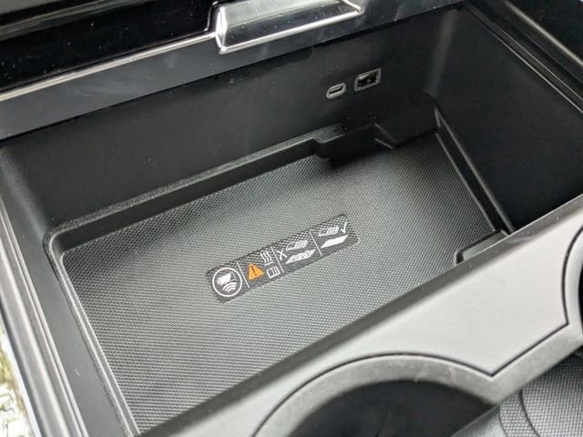 2026 GMC Yukon Denali - Photo 28