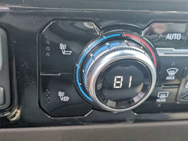 2026 GMC Sierra 1500 SLE - Photo 25