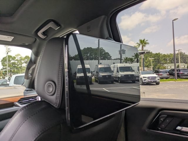 2026 GMC Yukon XL Denali - Photo 20