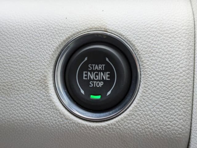 2026 GMC Acadia Denali - Photo 30