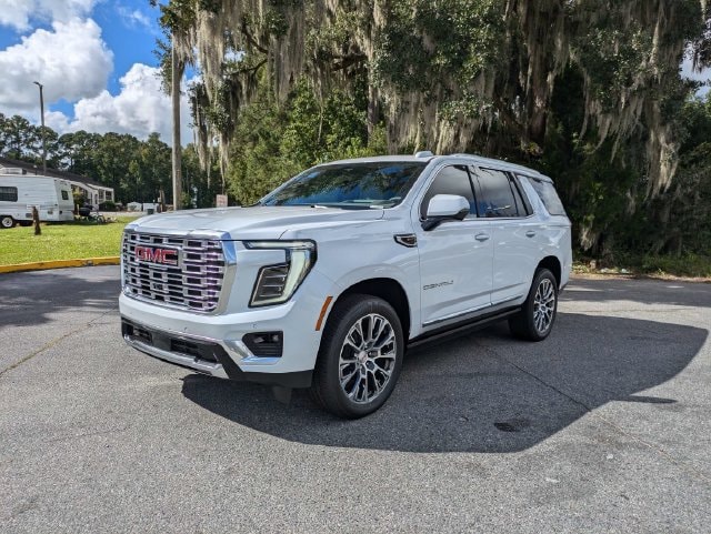 2026 GMC Yukon Denali - Photo 8