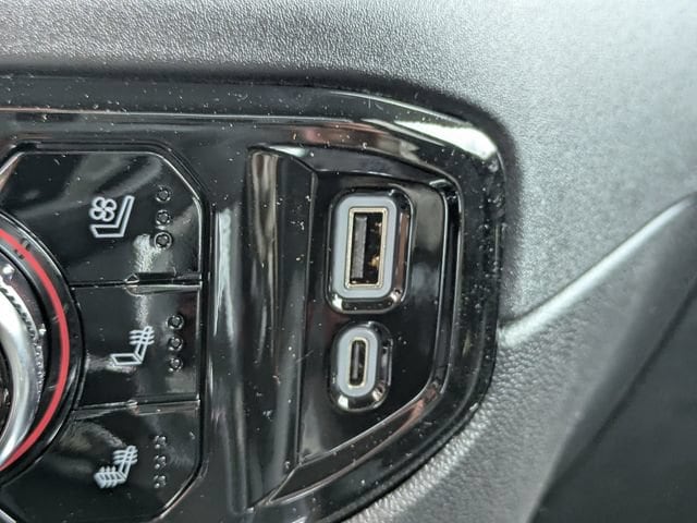 2026 GMC Sierra 1500 SLT - Photo 26