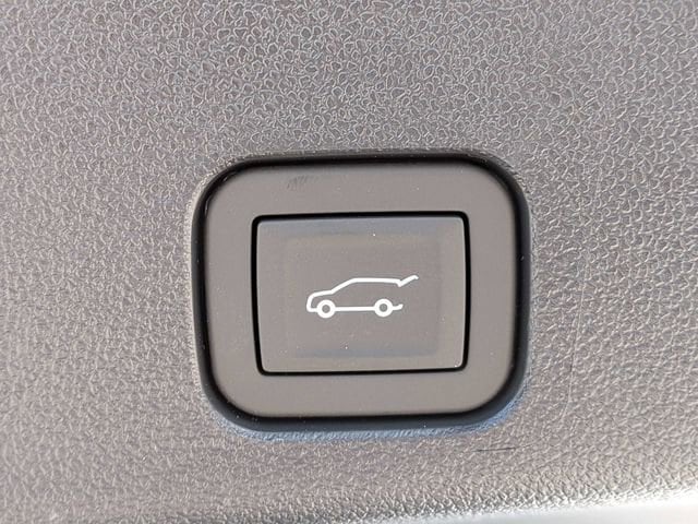 2026 Buick Enclave Preferred - Photo 14
