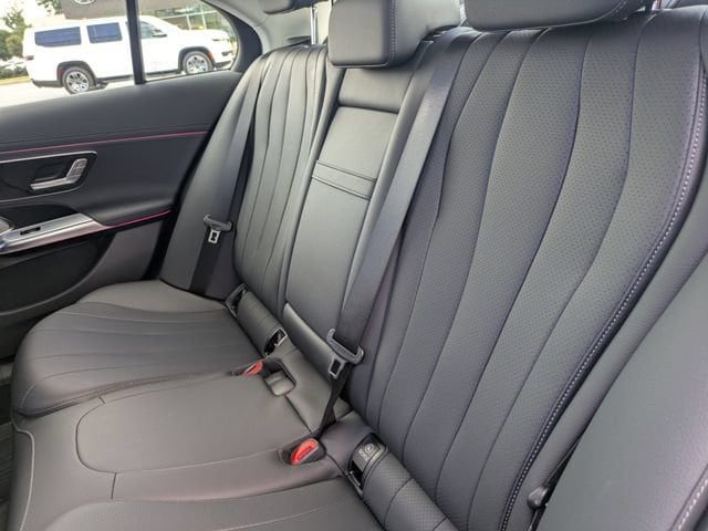 2026 Mercedes-Benz E-Class E350 - Photo 14