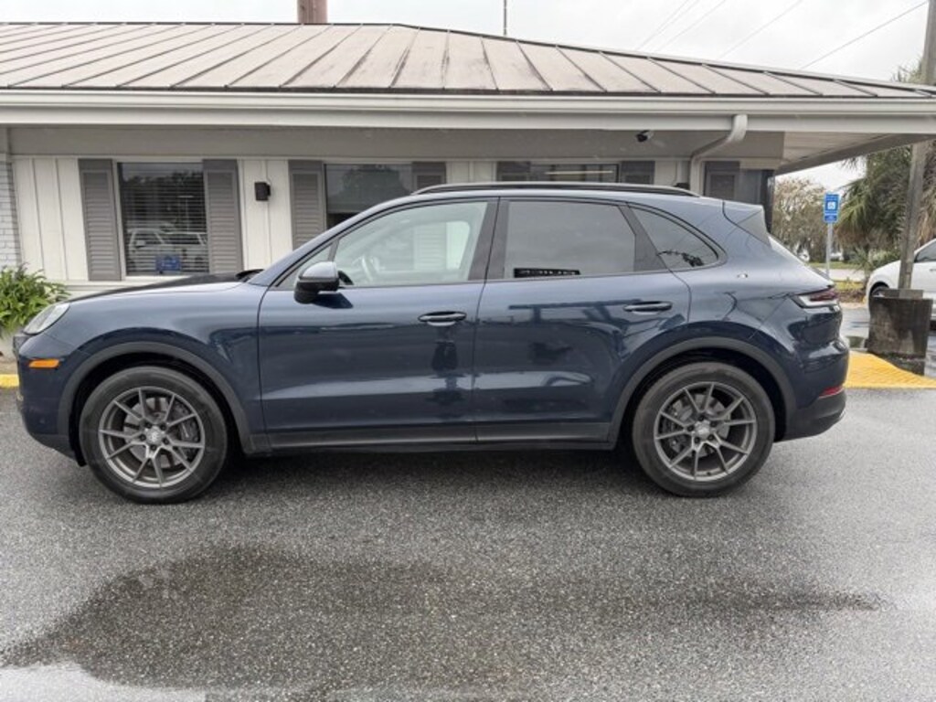 Used 2024 Porsche Cayenne Base SUV