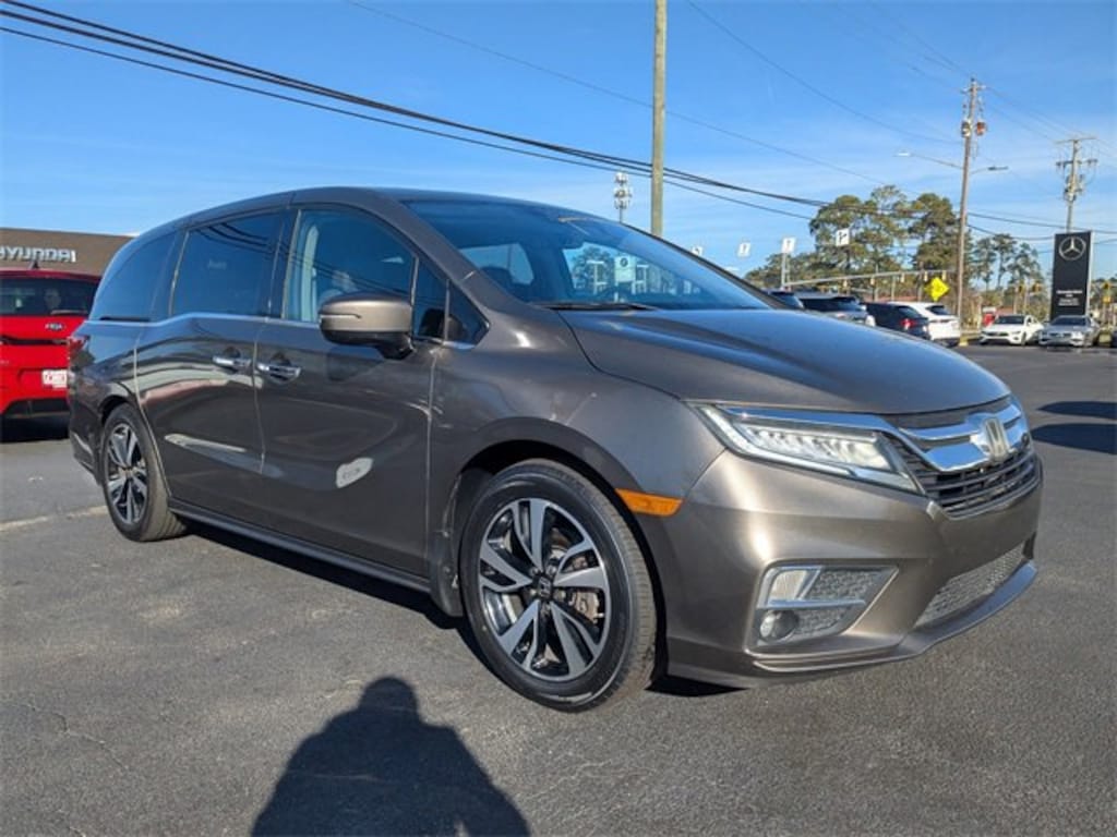 Used 2018 Honda Odyssey Elite Van
