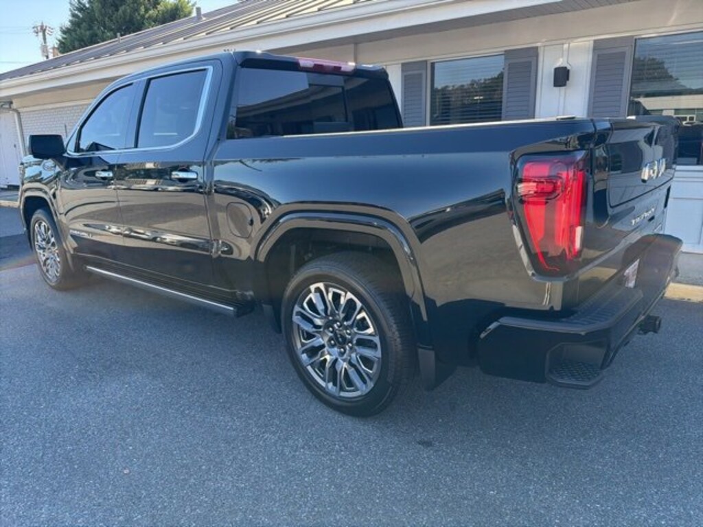 Used 2025 GMC Sierra 1500 Denali Ultimate Truck Crew Cab