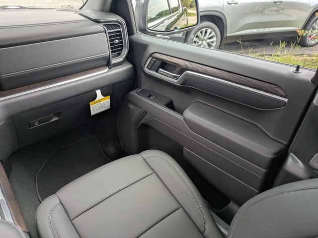 2026 GMC Sierra 1500 SLT - Photo 20