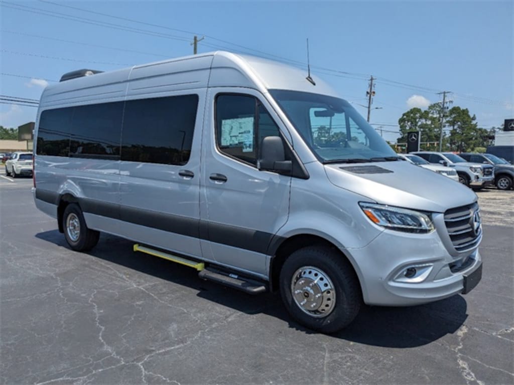 New 2024 Mercedes-Benz Sprinter 3500 High Roof 4-Cyl Diesel Van Cargo Van