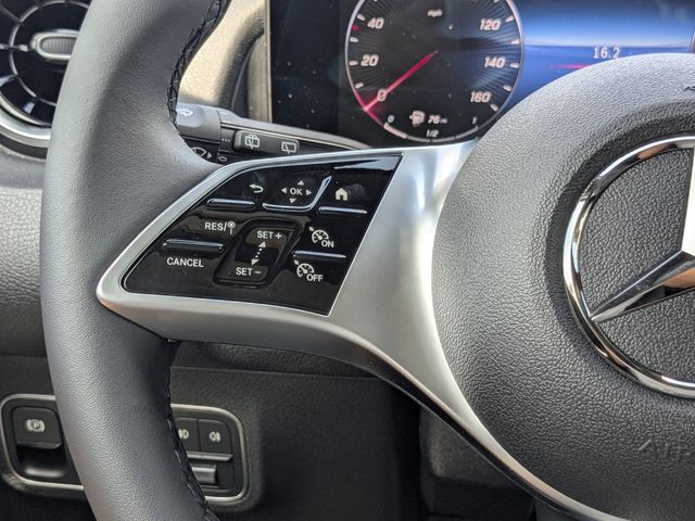 2025 Mercedes-Benz GLB Base - Photo 27