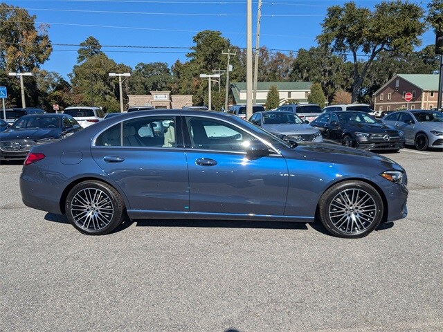 2025 Mercedes Benz C 300 4MATIC Sedan photo 3