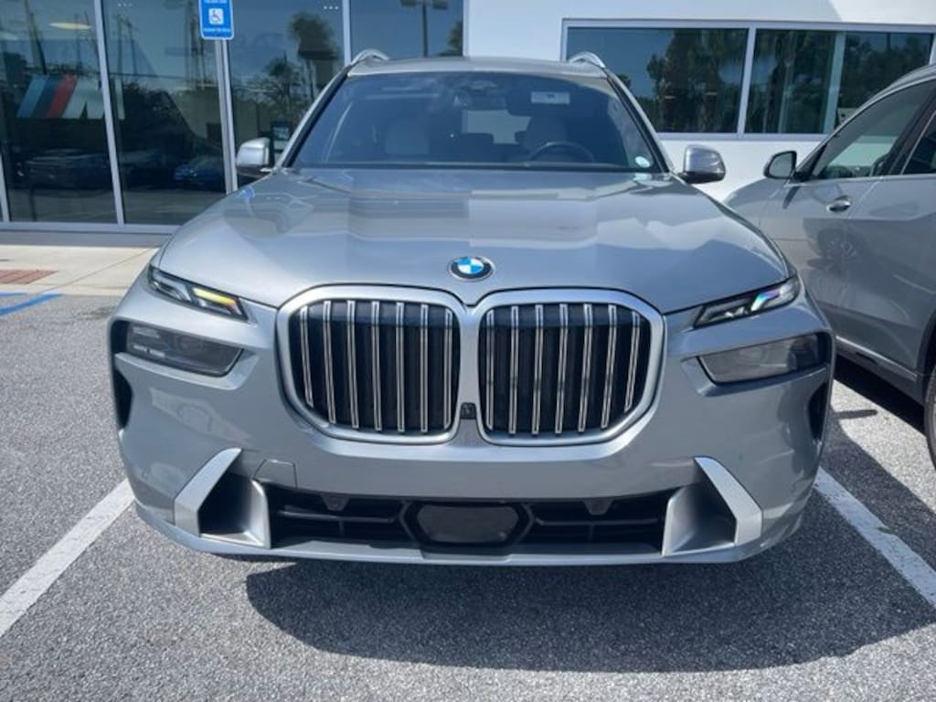 Used 2024 BMW X7 xDrive40i SUV