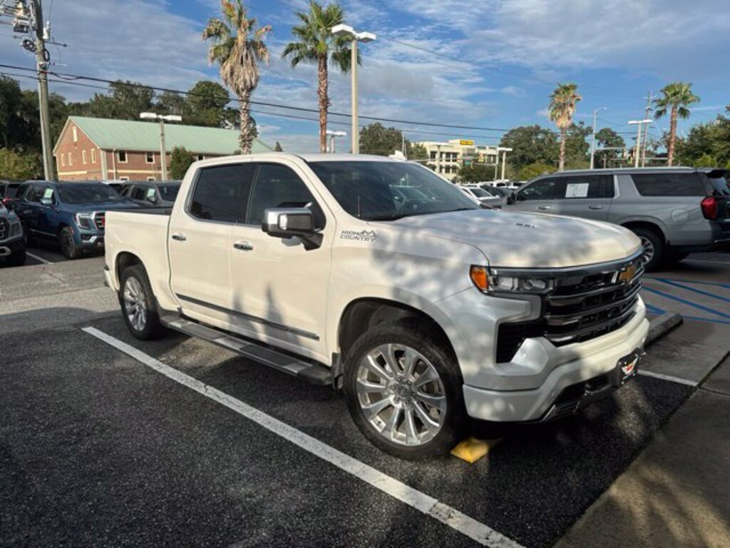Used 2024 Chevrolet Silverado 1500 High Country Truck Crew Cab