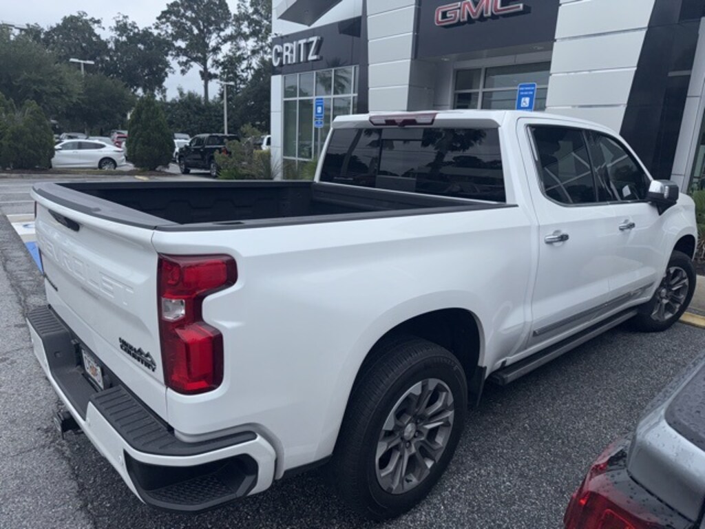 Used 2023 Chevrolet Silverado 1500 High Country Truck Crew Cab