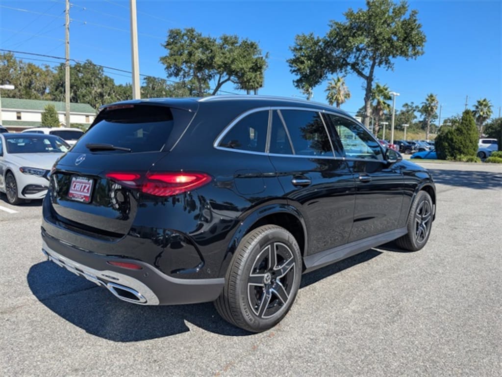 New 2026 Mercedes-Benz GLC 300 SUV