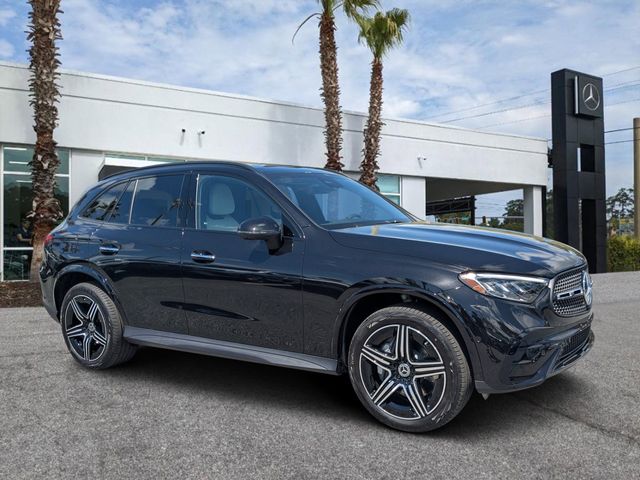 2026 Mercedes-Benz GLC GLC 300 4MATIC's photo