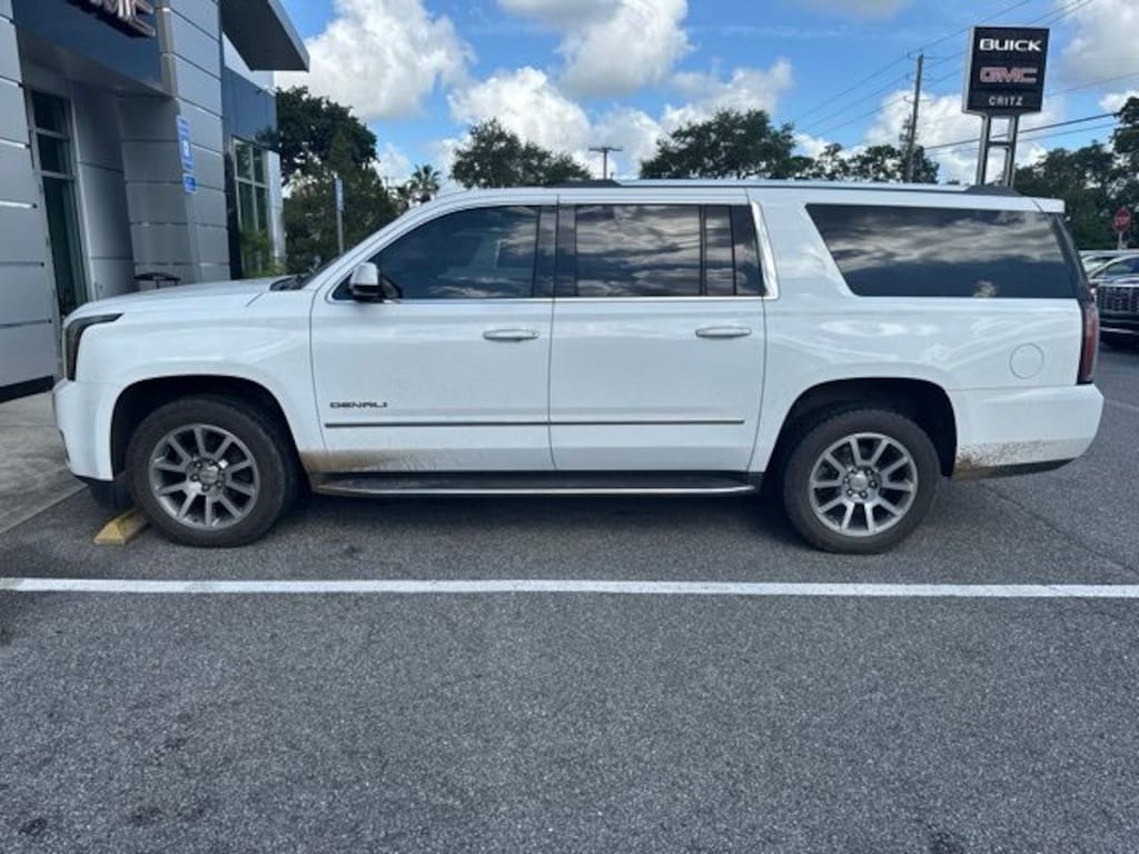 Used 2020 GMC Yukon XL Denali SUV