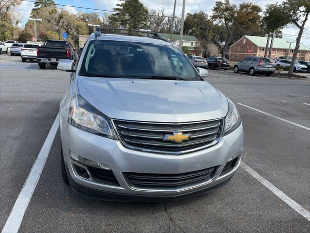 Used 2015 Chevrolet Traverse LT w/2LT SUV