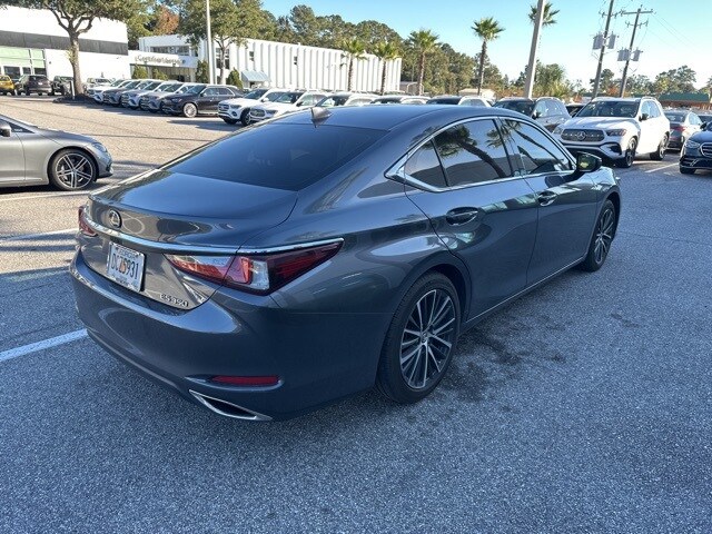 2024 Lexus ES 350 Premium photo 4