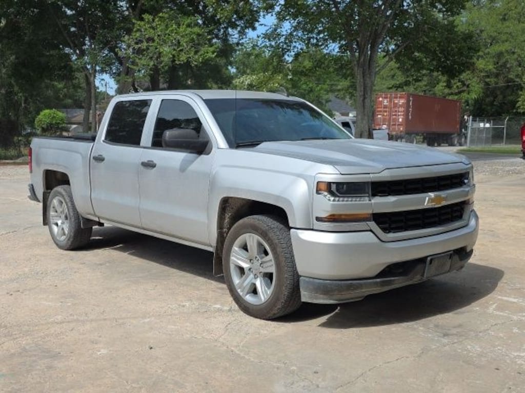 Used 2018 Chevrolet Silverado 1500 Silverado Custom Truck Crew Cab